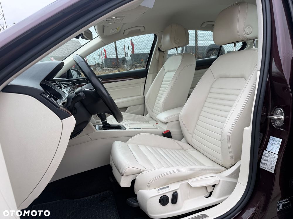 Volkswagen Passat 2.0 TDI BMT Highline DSG7 - 8