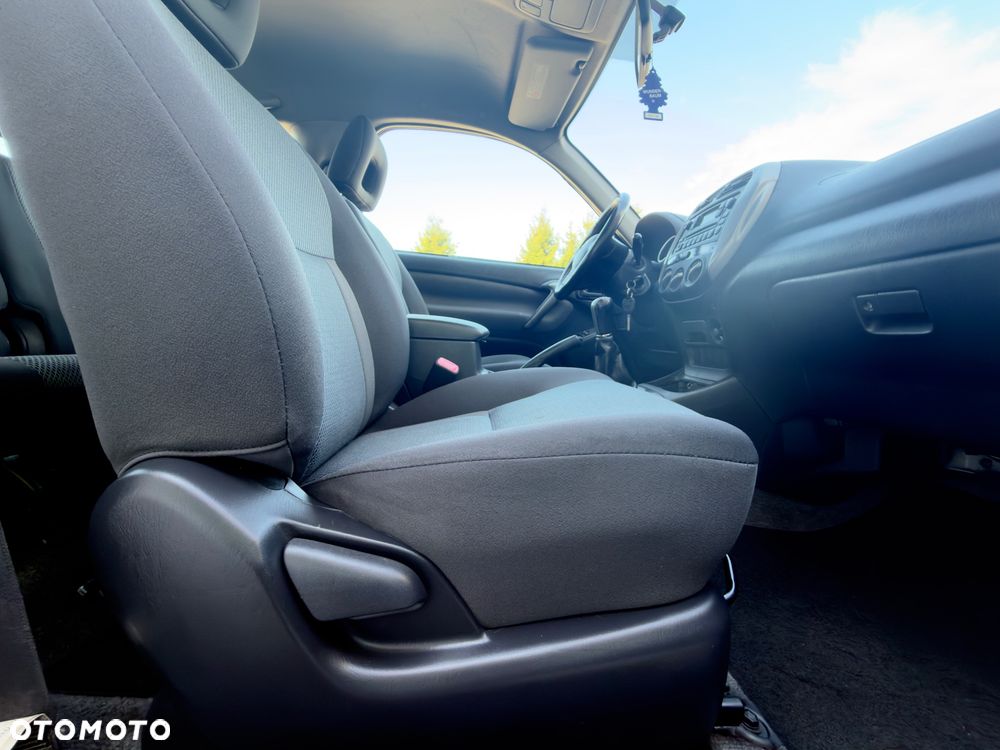 Toyota RAV4 - 21