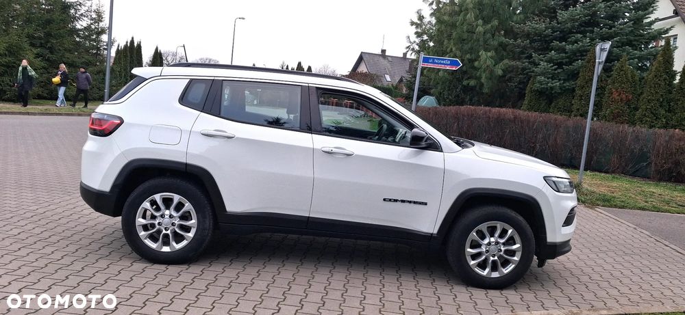 Jeep Compass - 4