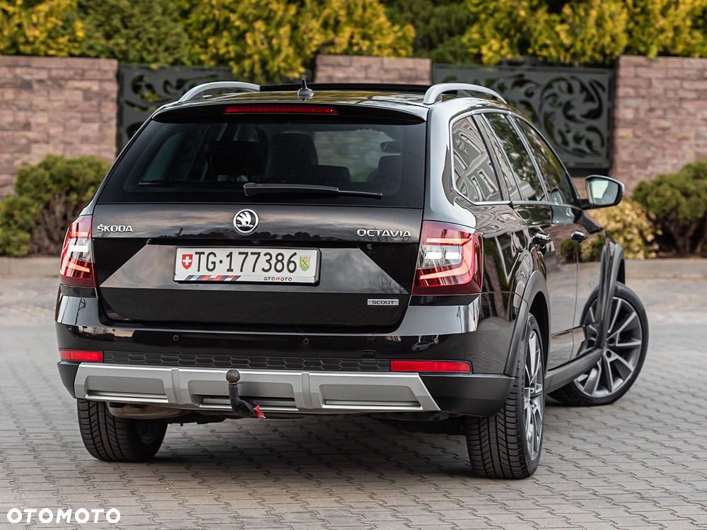 Skoda Octavia 2.0 TDI 4x4 DSG Scout - 10