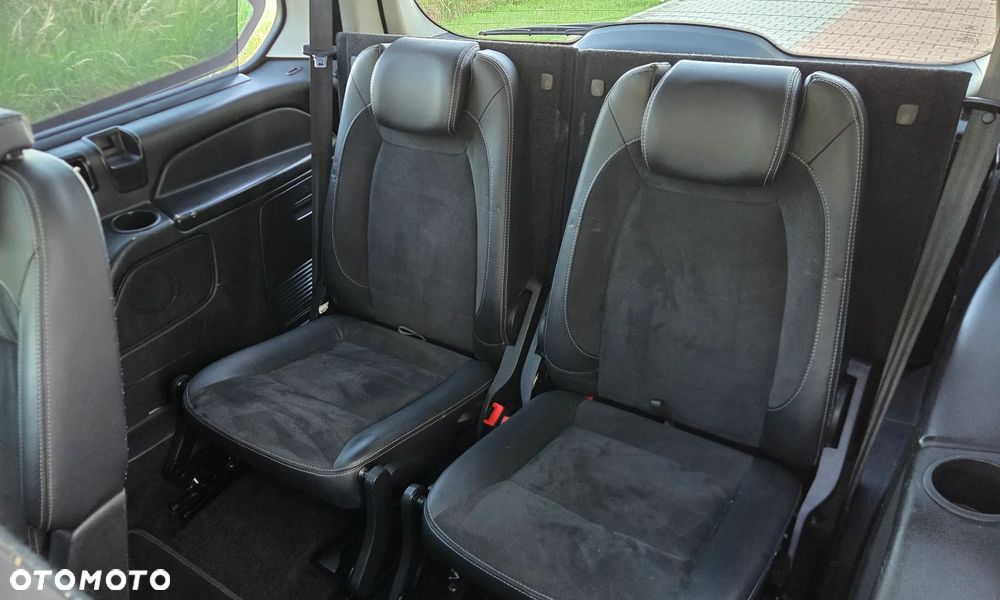 Ford Galaxy 2.0 TDCi Titanium - 21