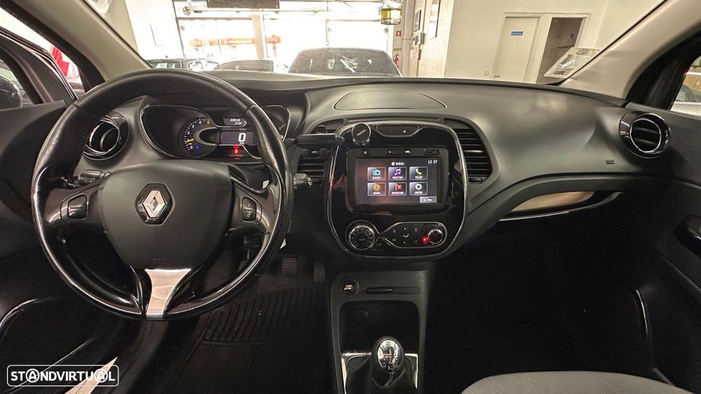 Renault Captur 1.5 dCi Exclusive - 10