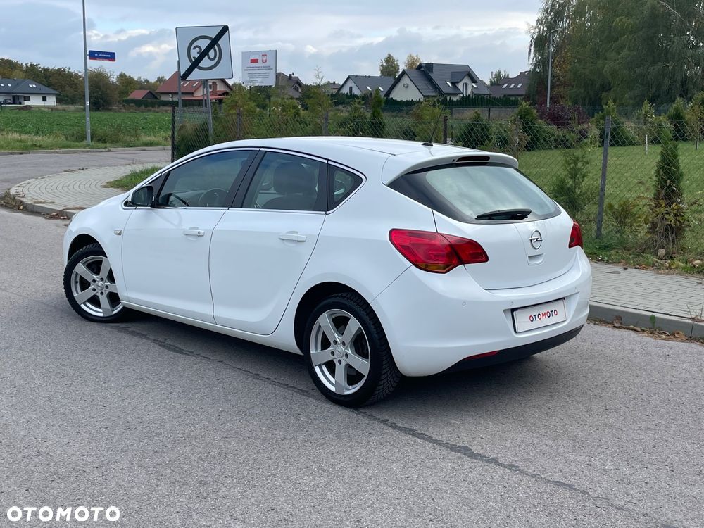 Opel Astra 1.7 CDTI DPF ecoFLEX Start/Stop Selection - 20