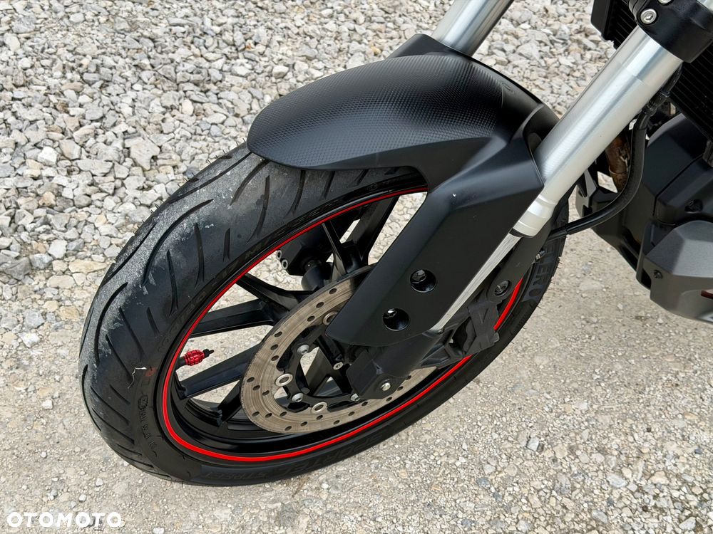Yamaha MT - 10