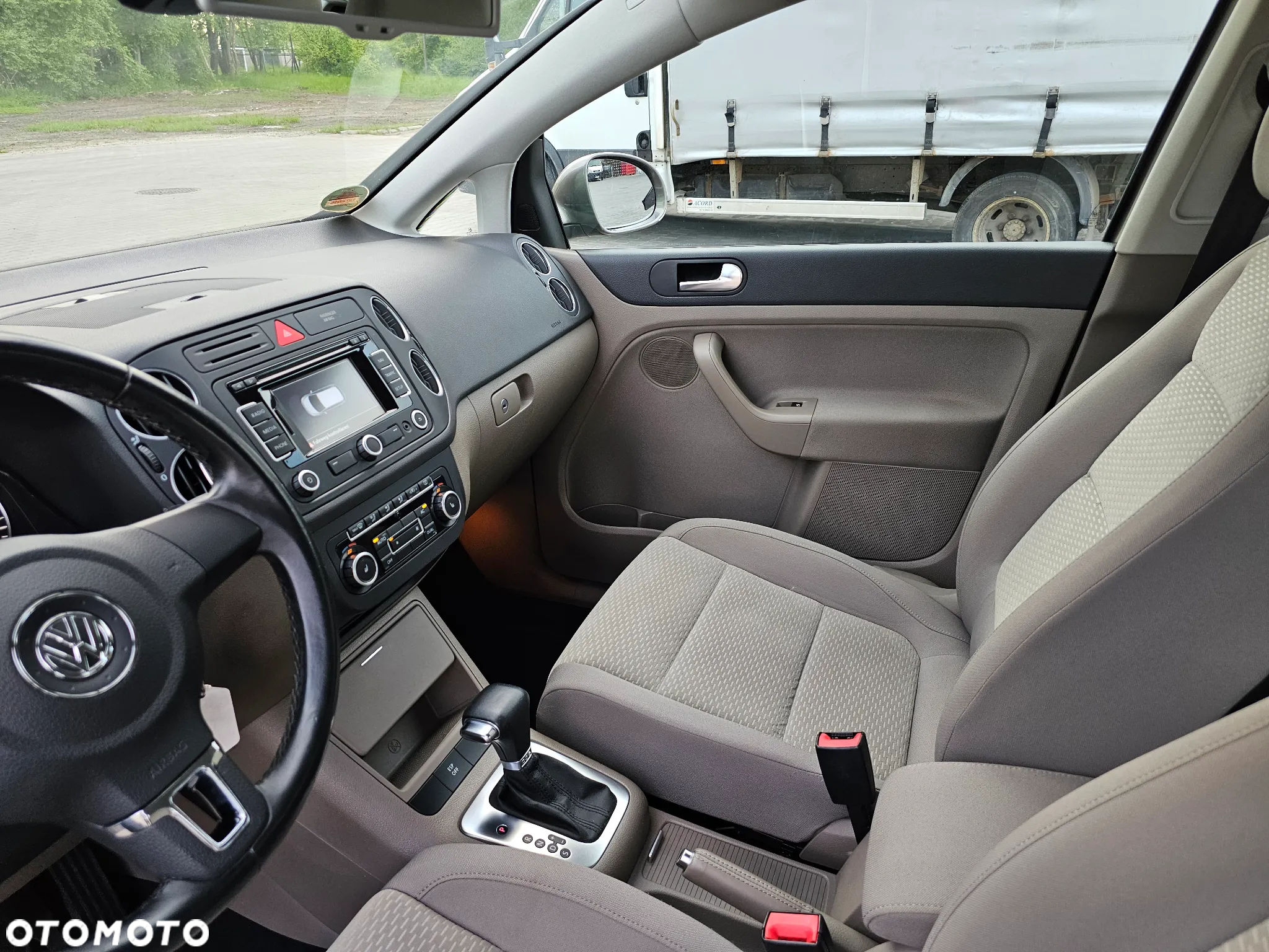 Volkswagen Golf Plus 1.6 Highline DSG - 12