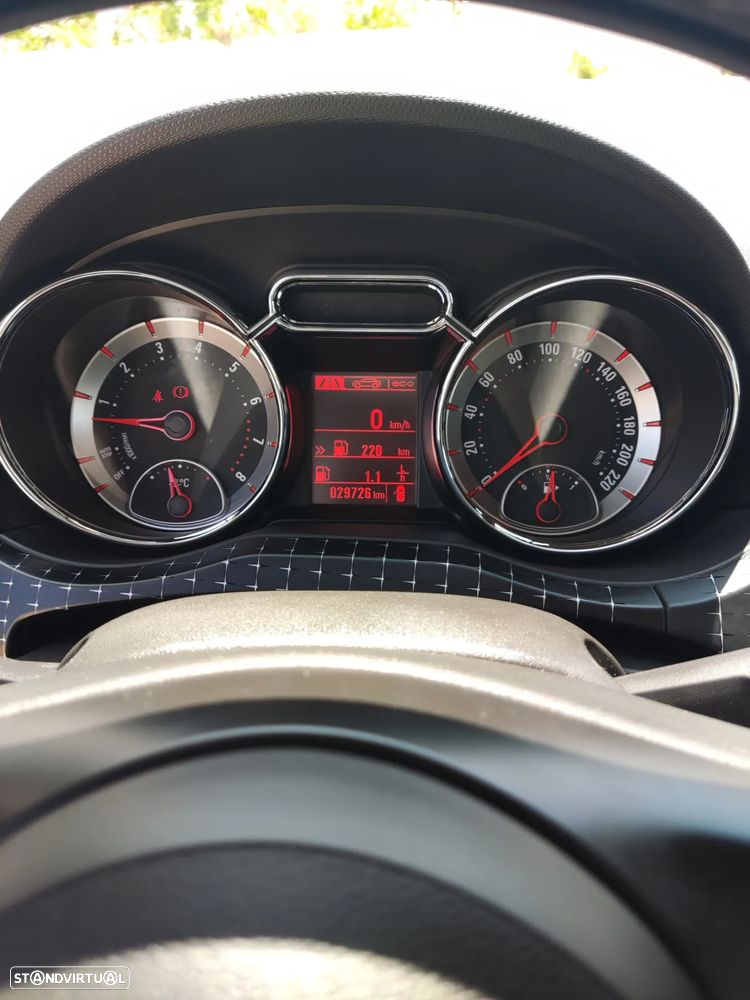 Opel Adam 1.0 T White Shine - 8
