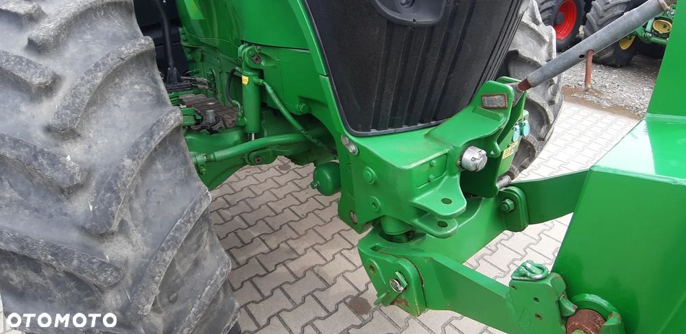 John Deere 7200R - 8