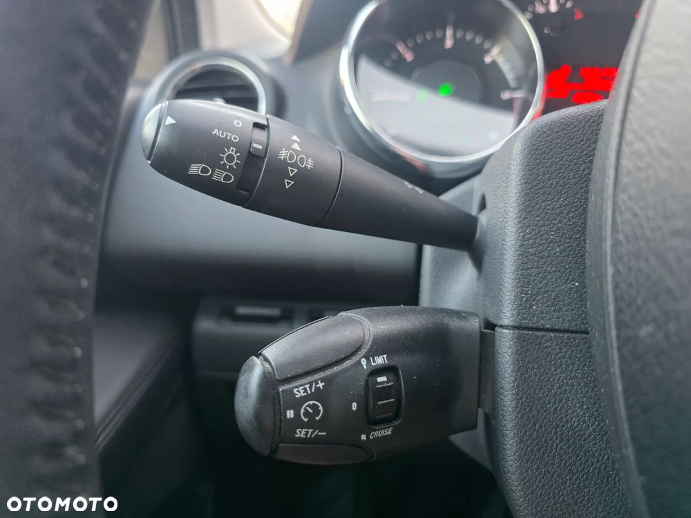 Peugeot 3008 HDi FAP 150 Allure - 27