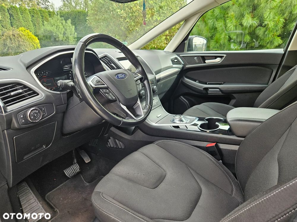 Ford S-Max - 22