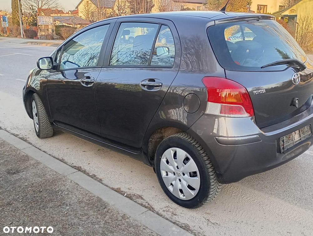 Toyota Yaris 1.33 VVT-i Cool - 14