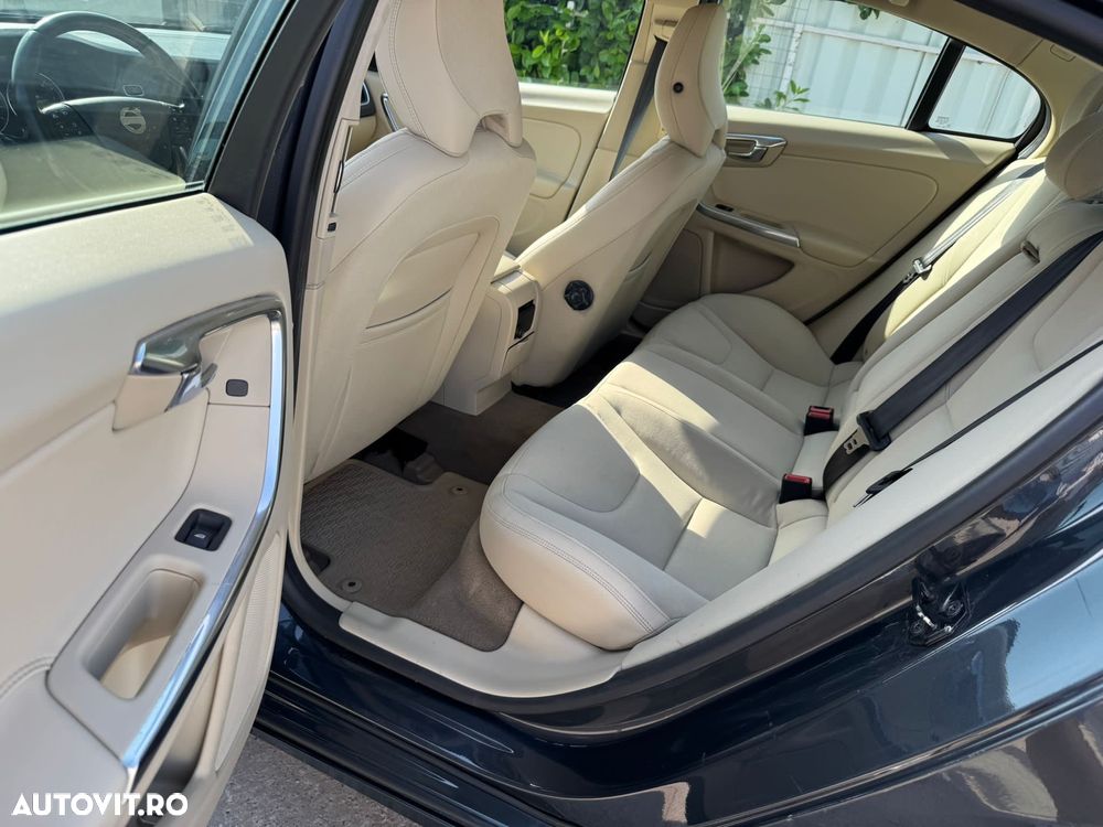 Volvo S60 DRIVe Start-Stop Kinetic - 13