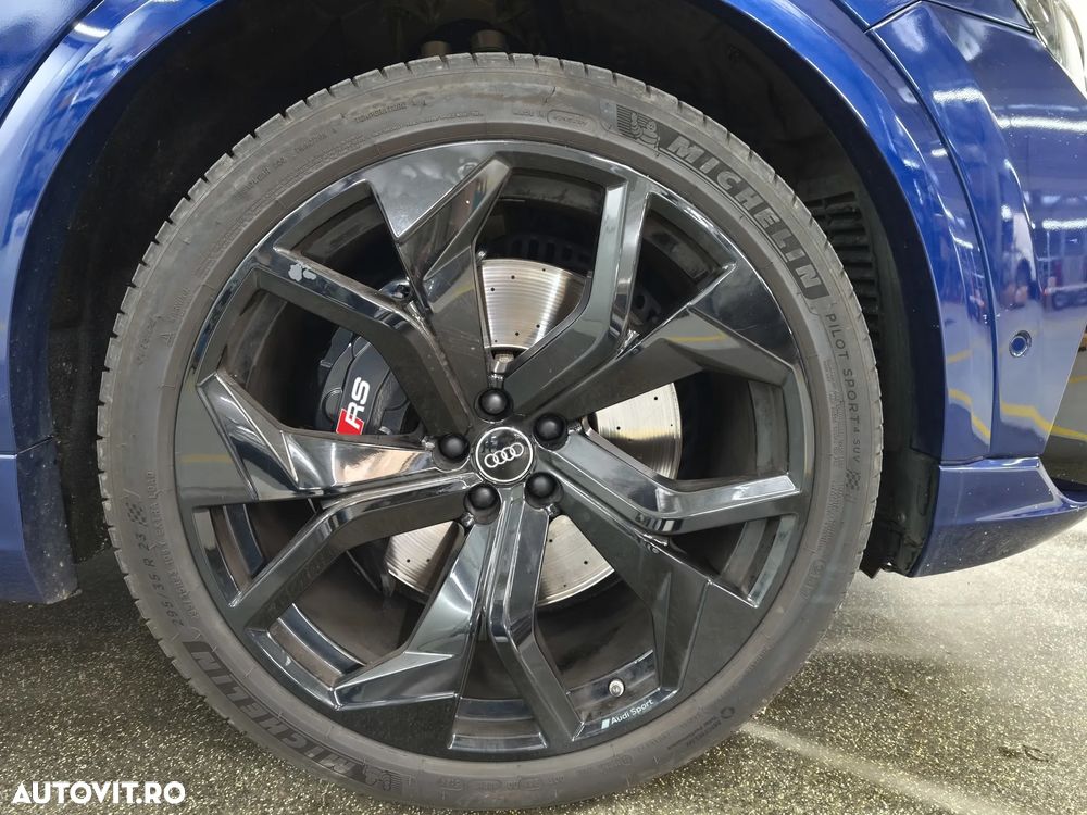 Audi RS Q8 - 33
