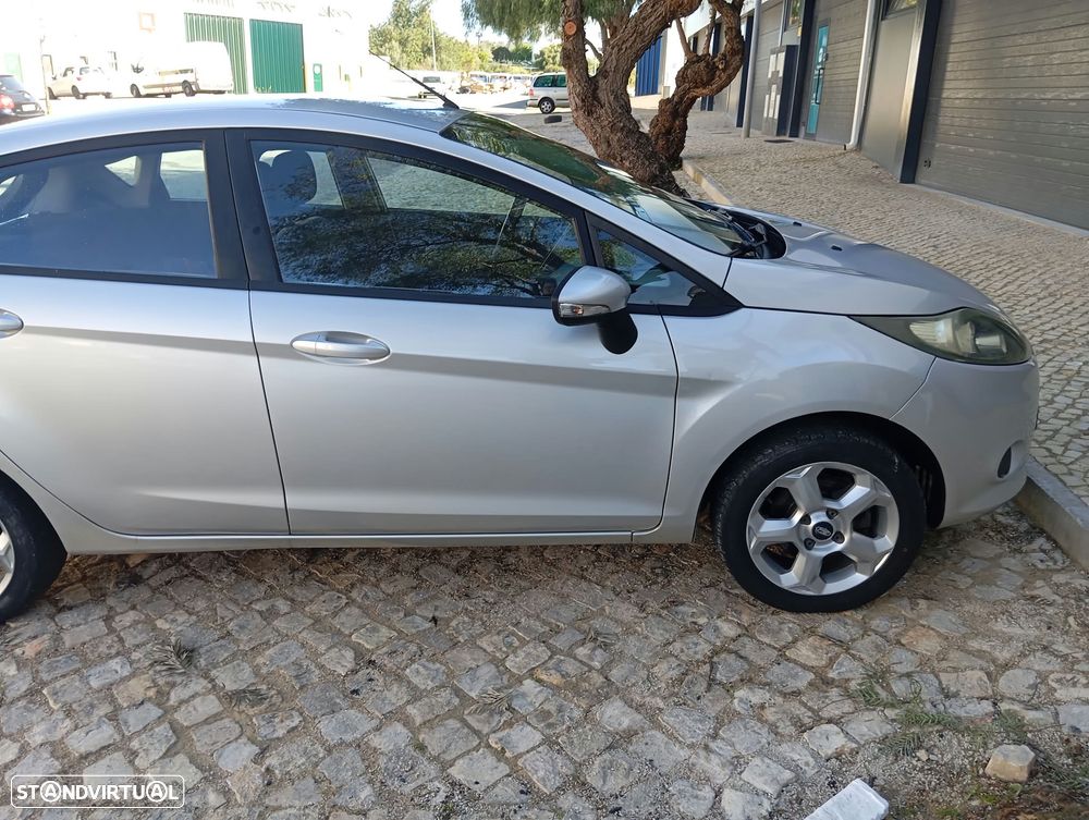 Ford Fiesta 1.25 Techno 124g - 2