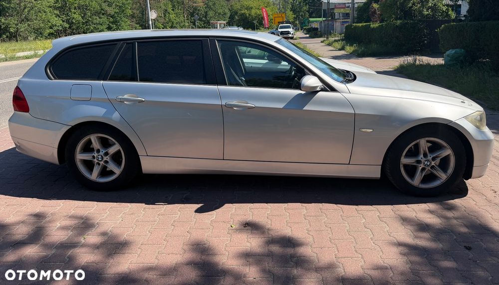 BMW Seria 3 320d - 3