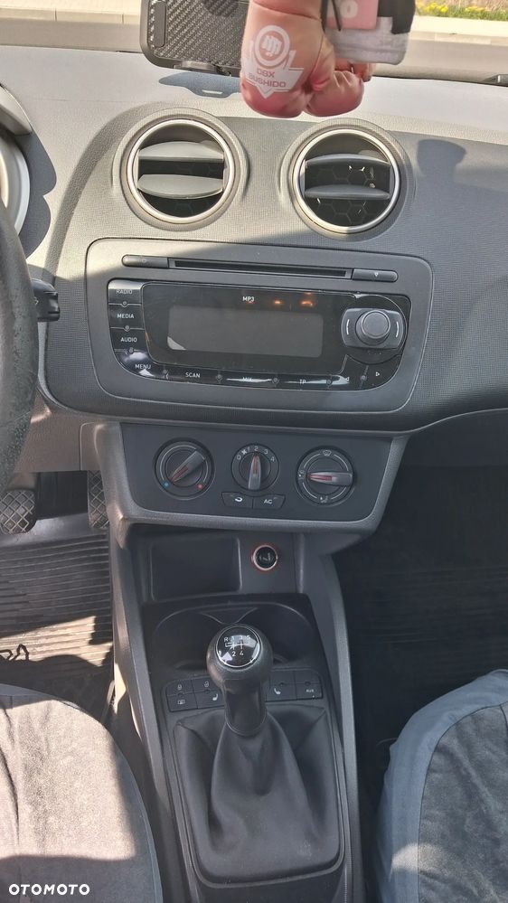 Seat Ibiza 1.2 12V Entry - 19