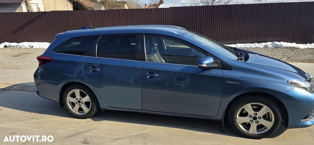 Toyota Auris 1.8 L VVT-i Sol - 8