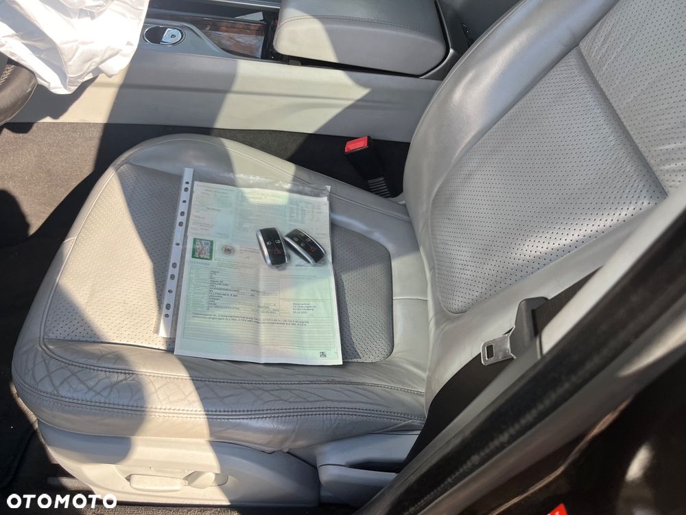 Jaguar XF 3.0 V6 D S Portfolio - 10