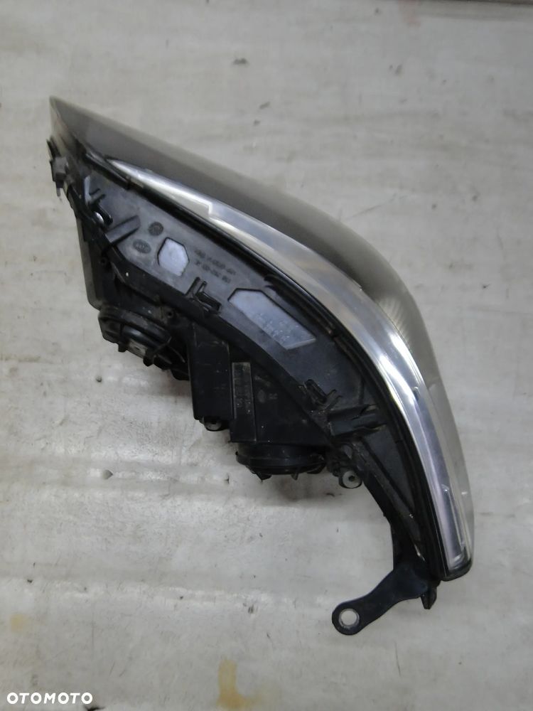 BMW 5 E60 E61 LAMPA PRAWA PRZÓD PRZEDNIA UK - 5