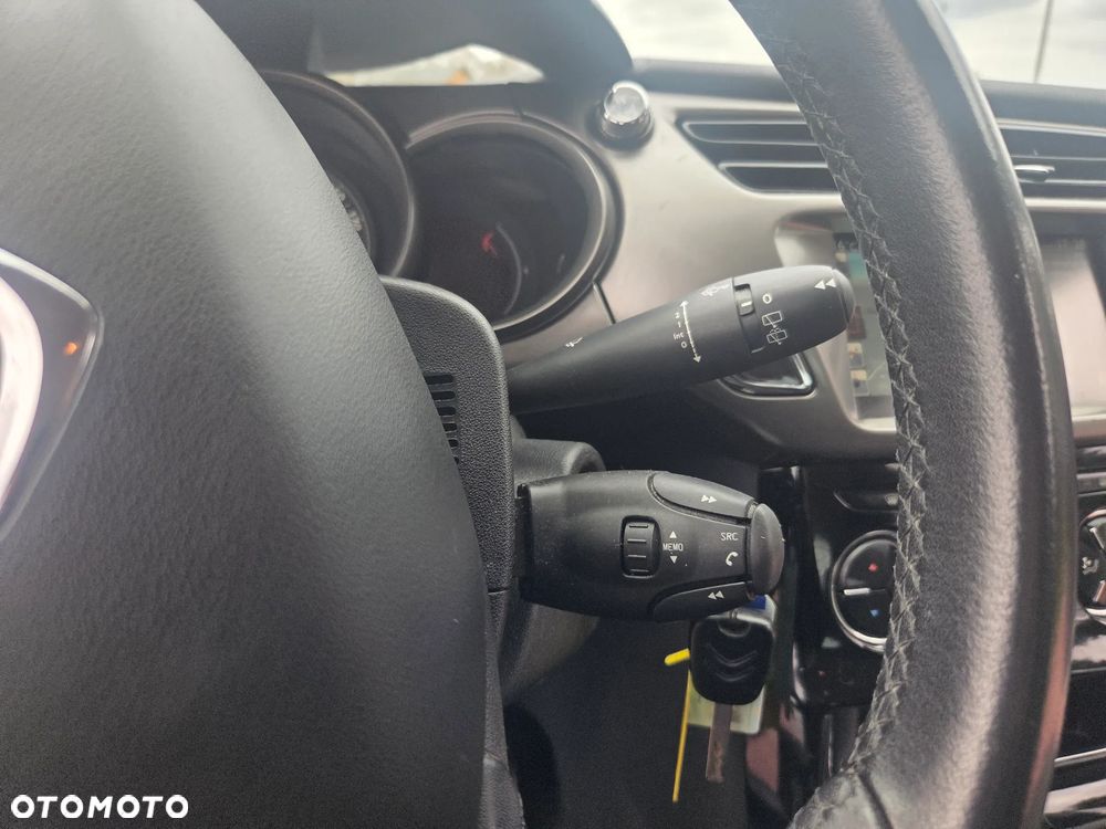 Citroën C3 1.2 VTi Exclusive - 26