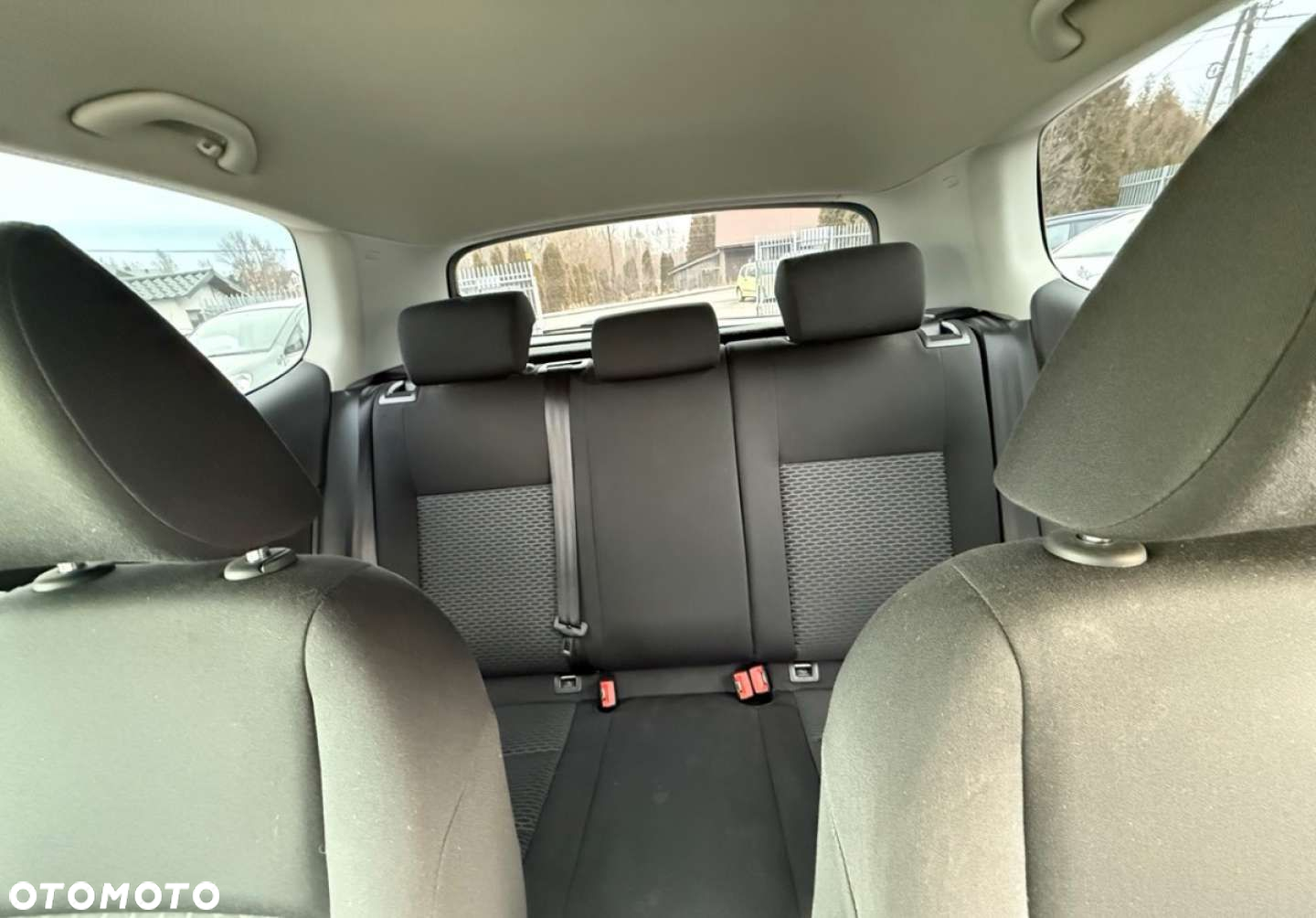 Volkswagen Golf - 14