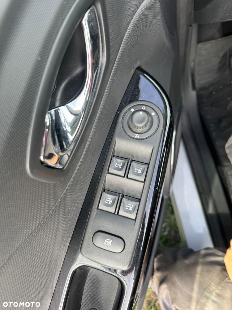 Renault Captur ENERGY TCe 120 EDC Dynamique - 16