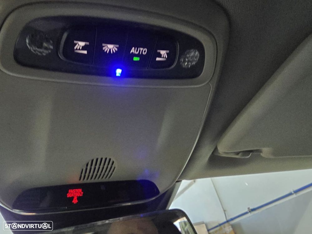 Volvo V40 1.6 D2 Eco Momentum - 16