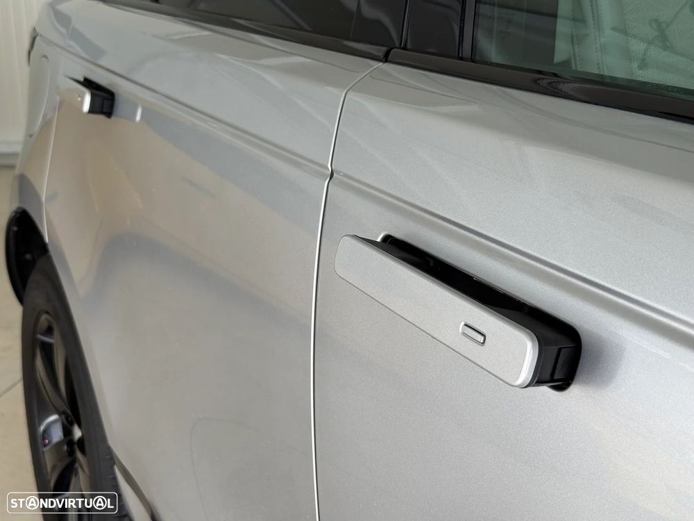 Land Rover Range Rover Velar P250 R-Dynamic - 11