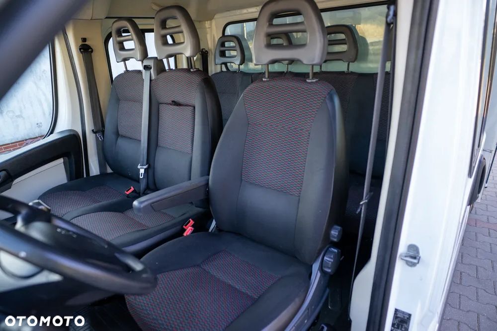Peugeot Doka BOXER Brygada 7 Os Zabudowa Niski Przebieg Posiadam kilka busów Furgon Doka - 30