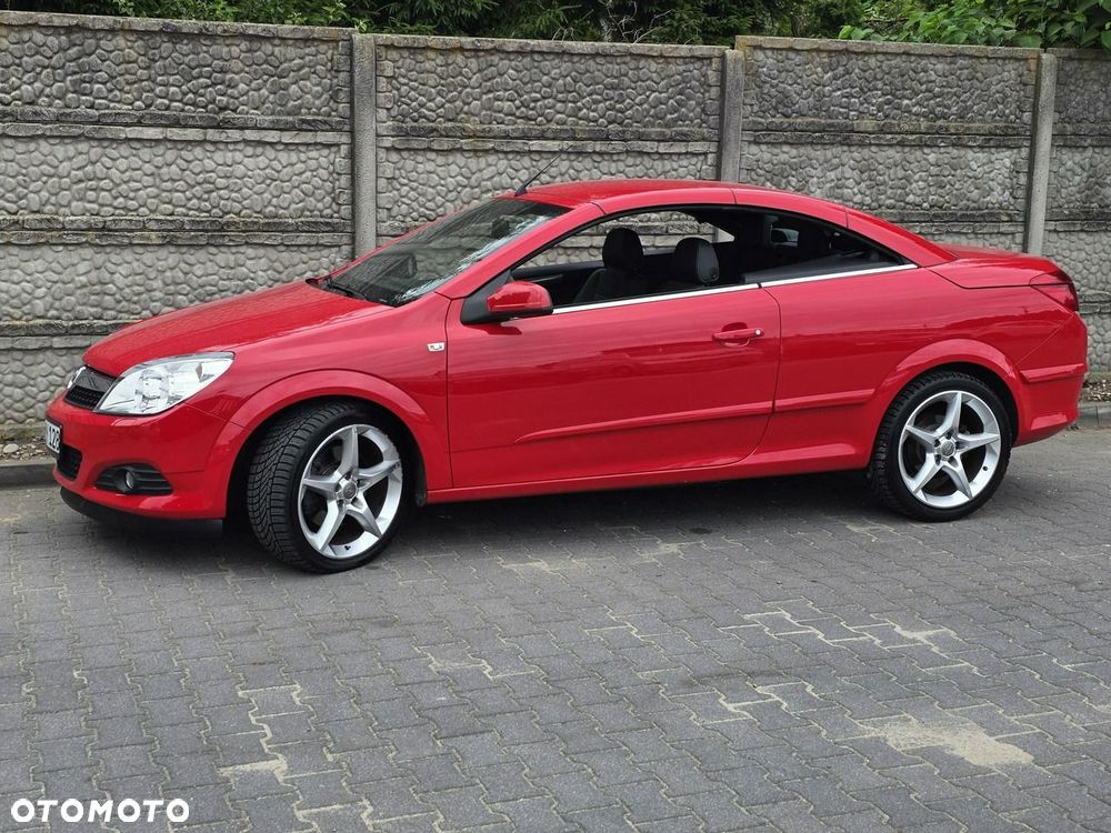 Opel Astra 1.9 CDTI Cosmo - 2
