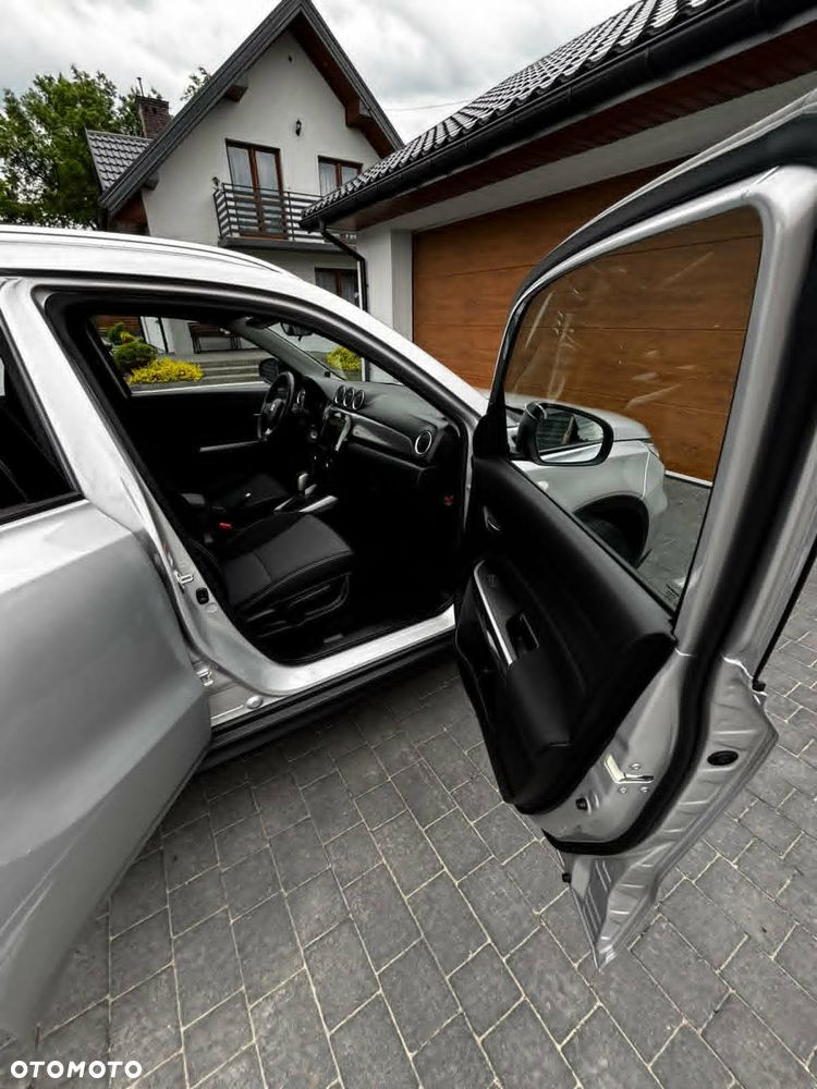 Suzuki Vitara 1.4 Boosterjet Premium 2WD - 4