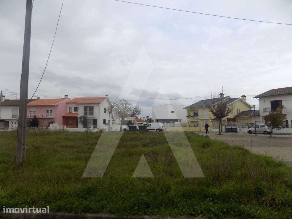 Lote de Terreno em Eixol - Grande imagem: 2/3