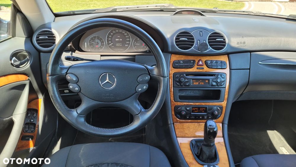 Mercedes-Benz CLK 270 CDI Elegance - 8