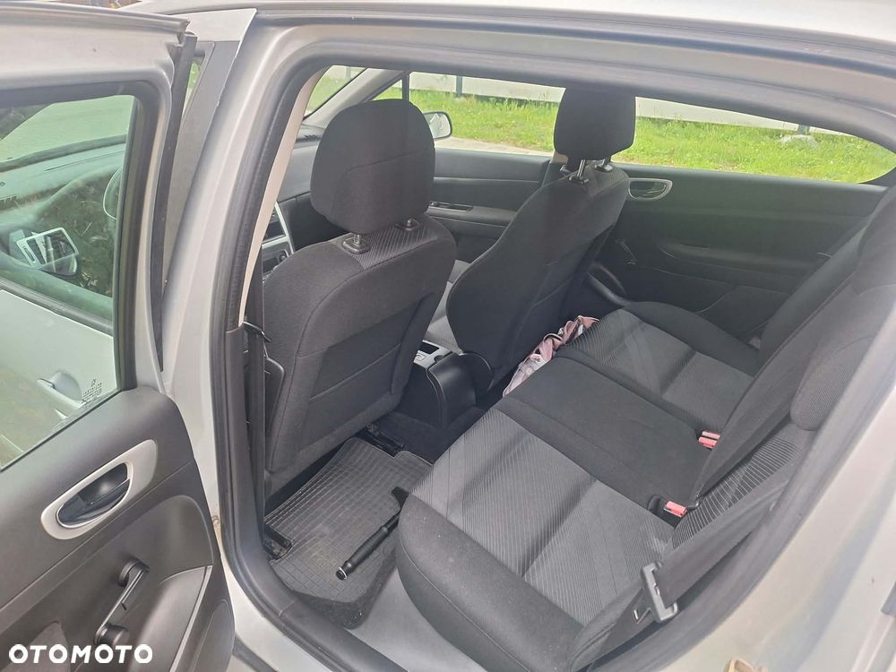 Peugeot 307 - 9