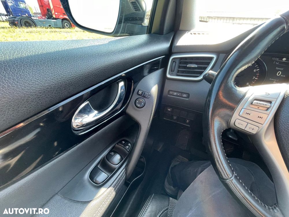 Nissan Qashqai DIG-T Start/Stop Tekna - 10