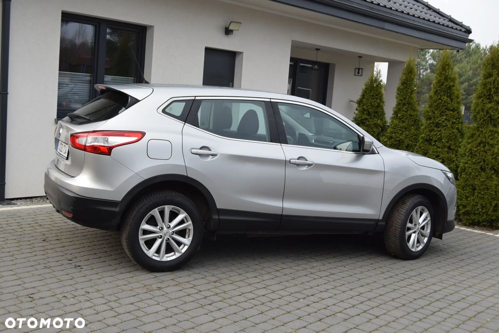 Nissan Qashqai 1.2 DIG-T N-Connecta - 10