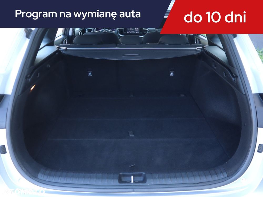 Kia Ceed - 14