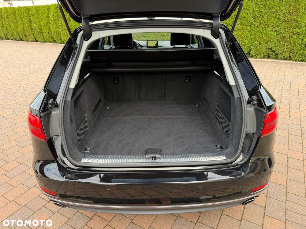 Audi A4 Avant 2.0 TFSI ultra S tronic sport - 25