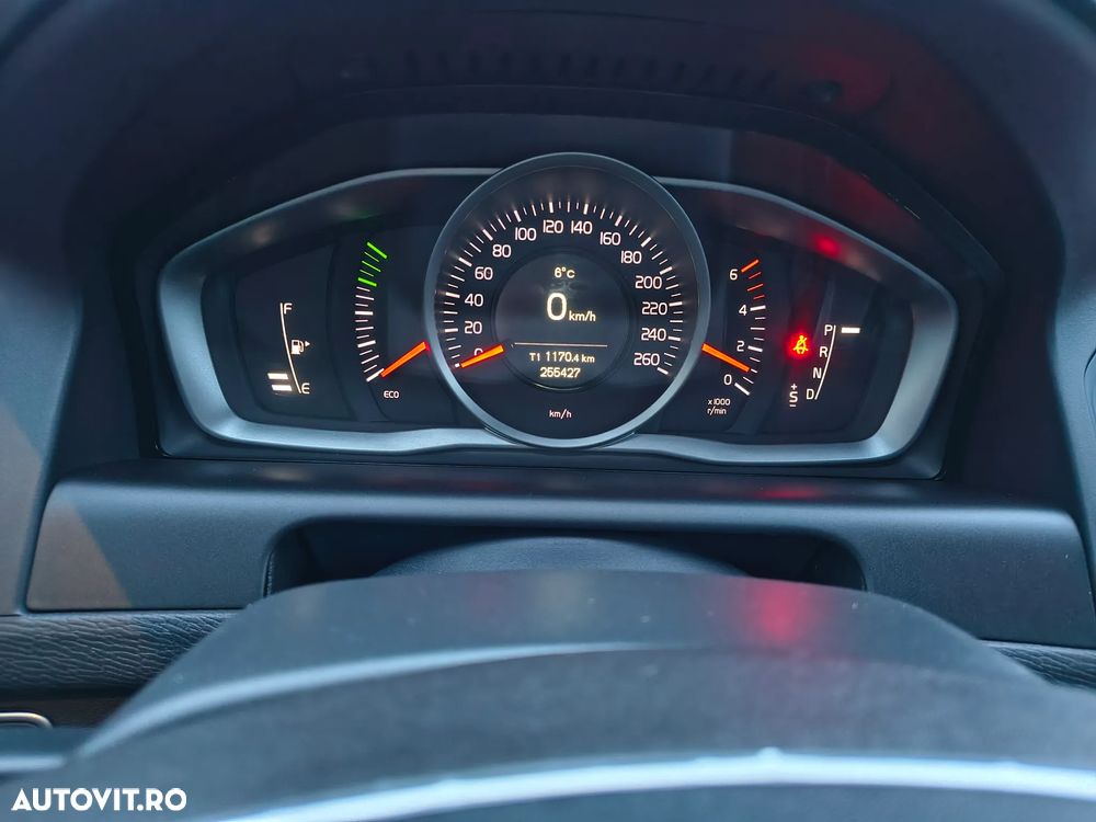 Volvo XC 60 D3 Geartronic Kinetic - 23