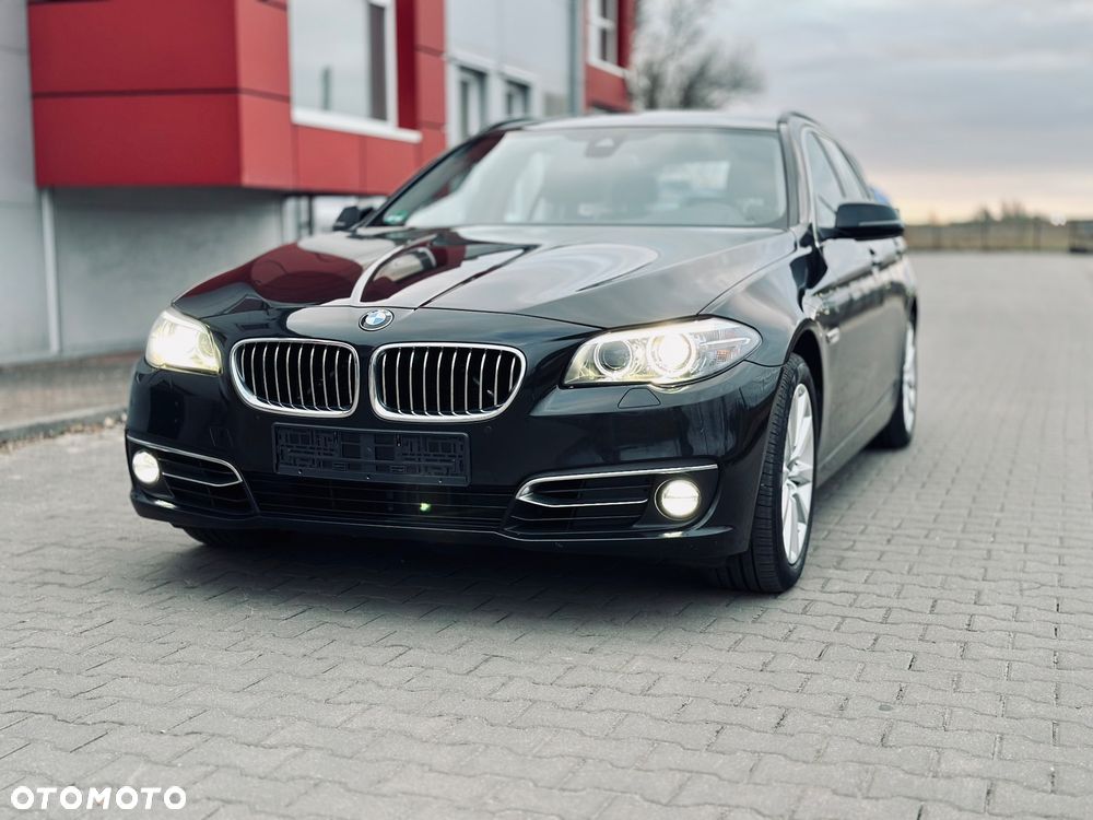 BMW Seria 5 520d Luxury Line - 1