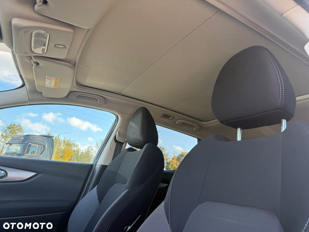 Nissan Qashqai 1.6 DIG-T Tekna+ - 28