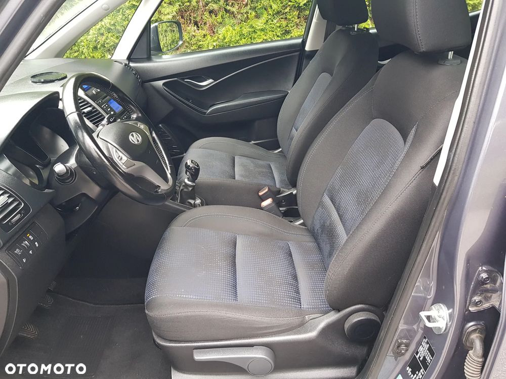 Hyundai ix20 - 10
