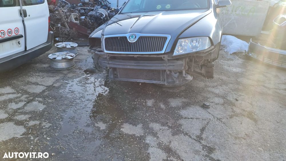 Dezmembrez Skoda Octavia 2 - 6