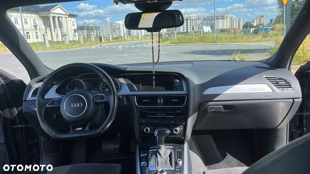 Audi A4 Avant 2.0 TDI DPF quattro S tronic Ambition - 14