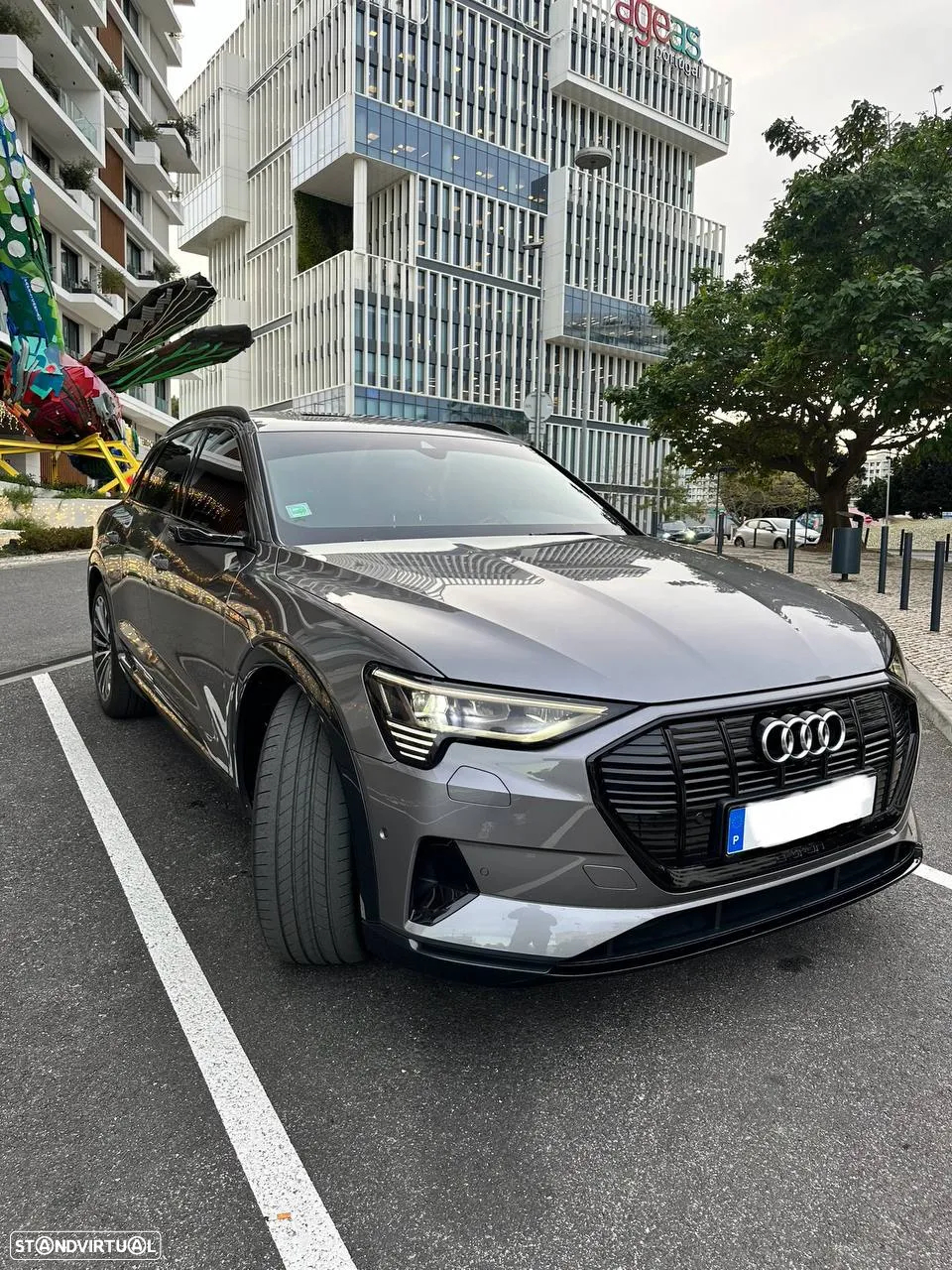 Audi e-tron 55 quattro S line - 2