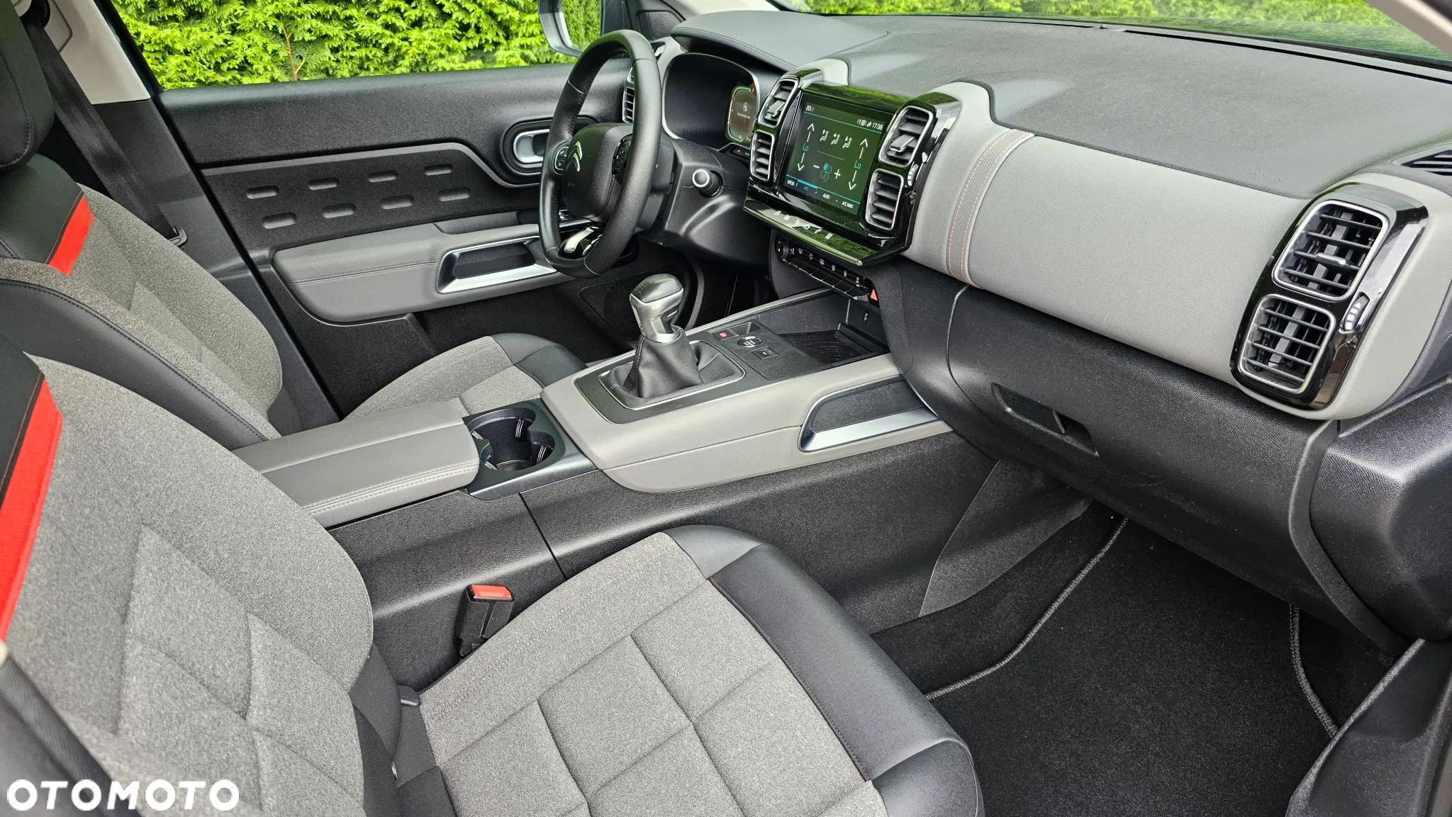 Citroën C5 Aircross 1.2 PureTech Plus - 6