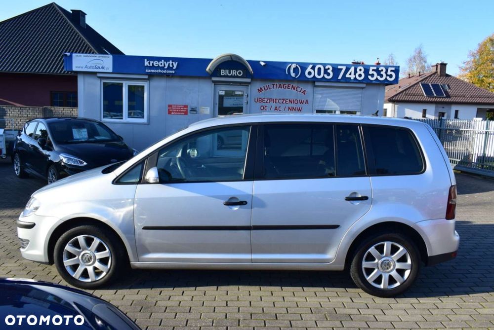 Volkswagen Touran - 6