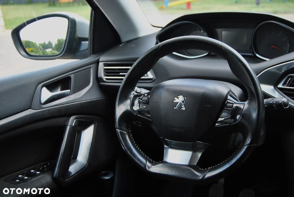Peugeot 308 - 10