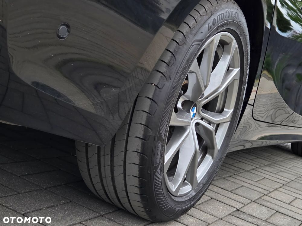 BMW Seria 3 320d M Sport Shadow sport - 15
