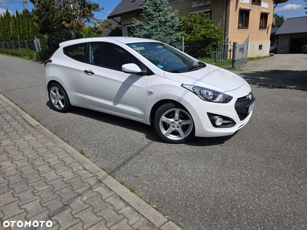 Hyundai i30 1.4 Base - 18