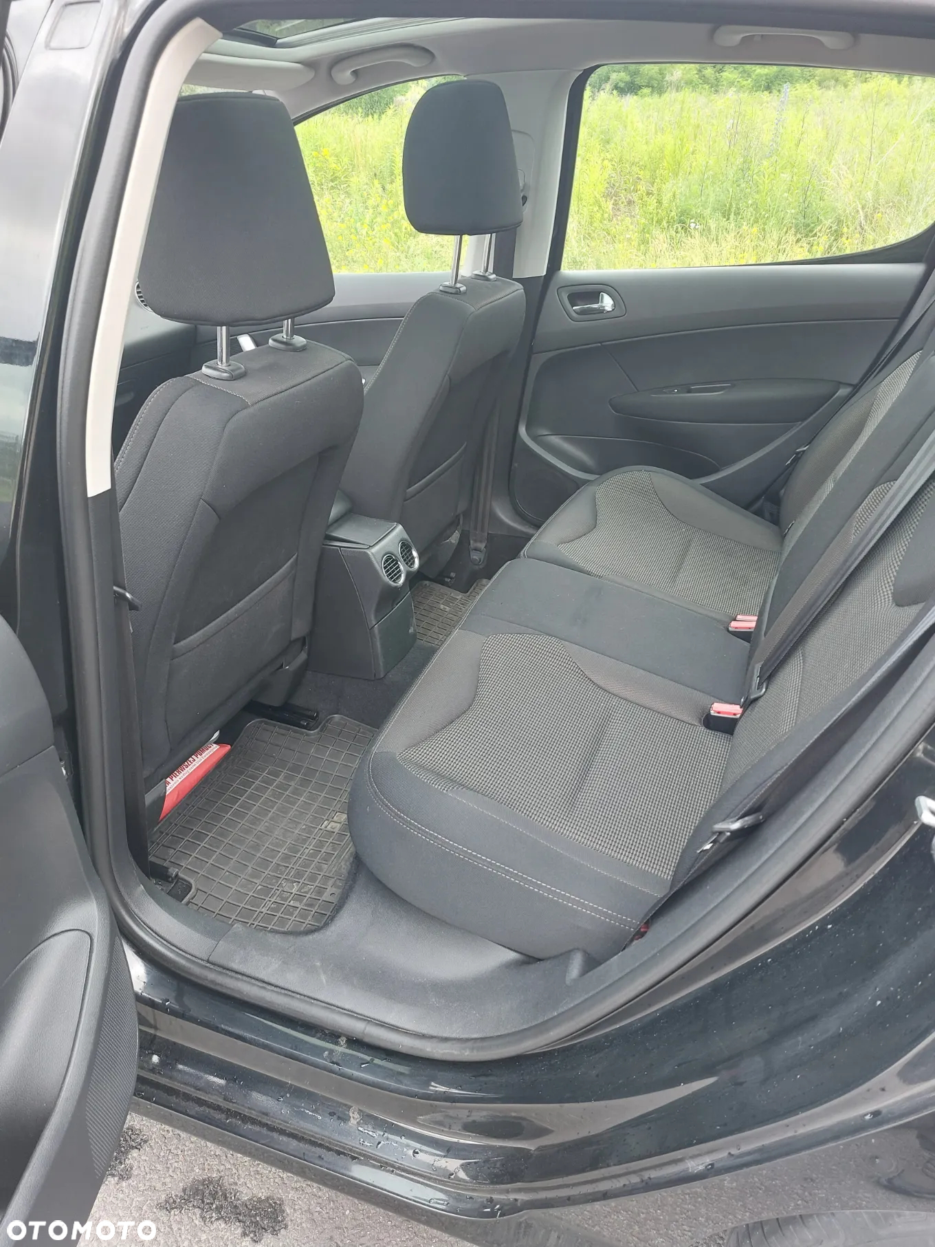 Peugeot 308 1.6 e-HDi Active S&S - 12